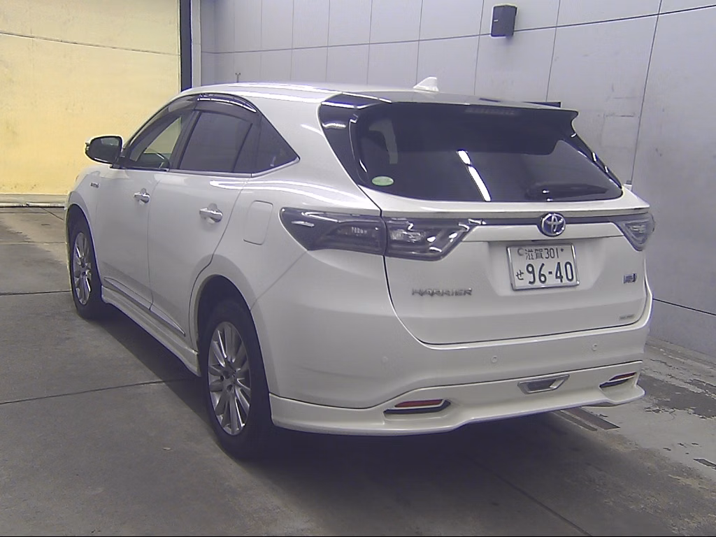 TOYOTA HARRIER