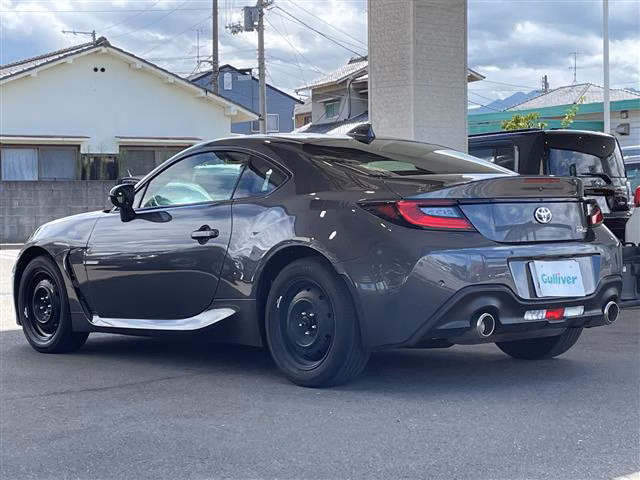 TOYOTA GR 86