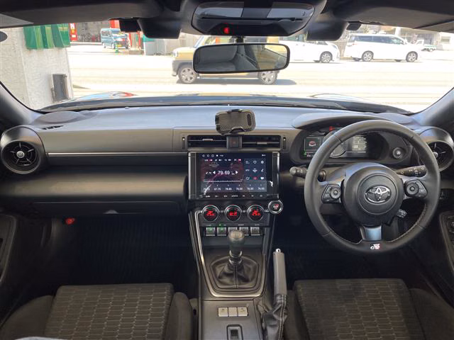TOYOTA GR 86