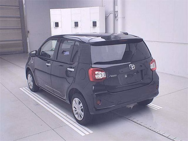 TOYOTA PASSO