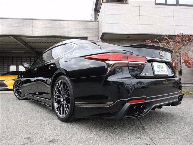 Lexus LS500