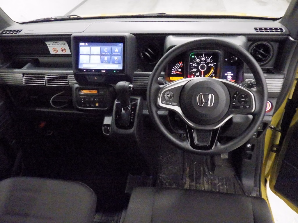 HONDA N-VAN