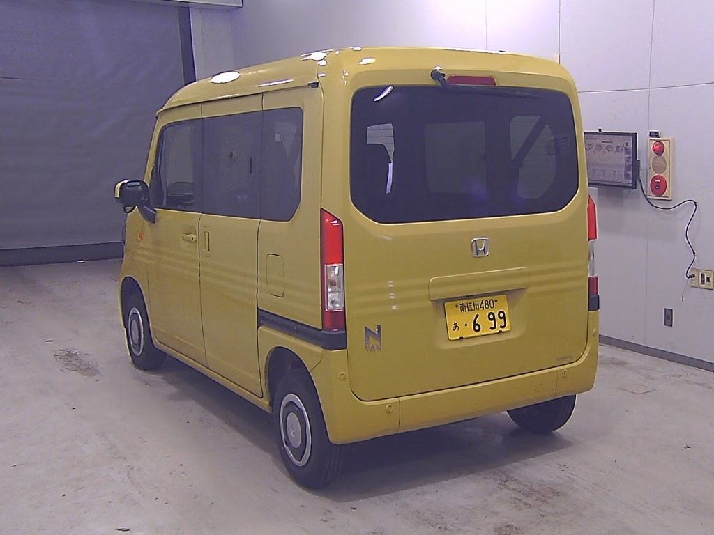 HONDA N-VAN