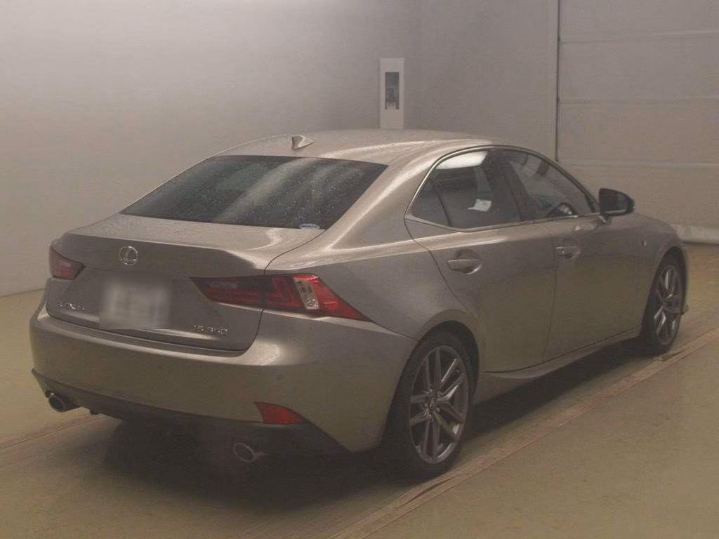 LEXUS IS350