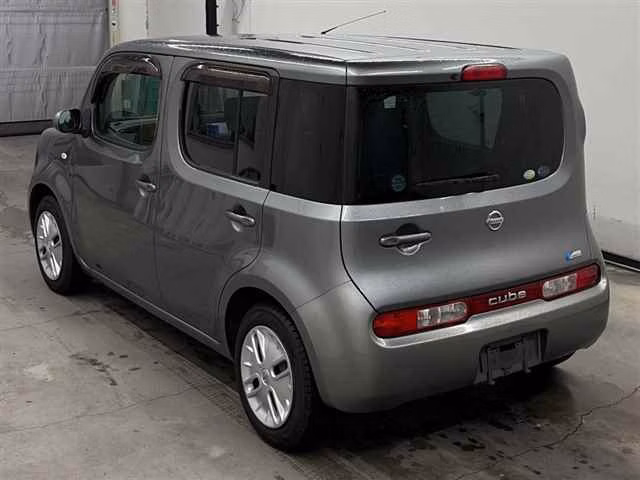 NISSAN CUBE
