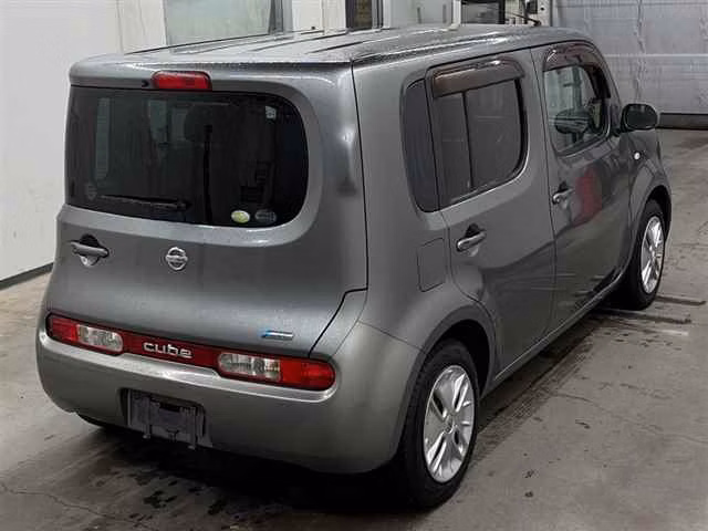 NISSAN CUBE
