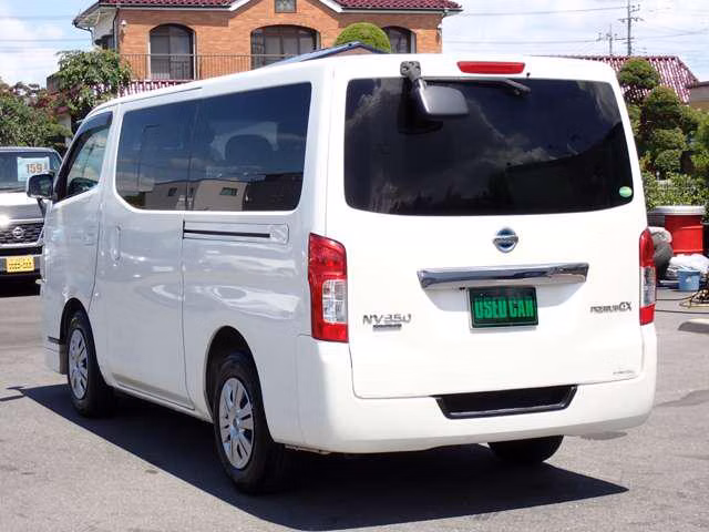NISSAN NV350 CARAVAN