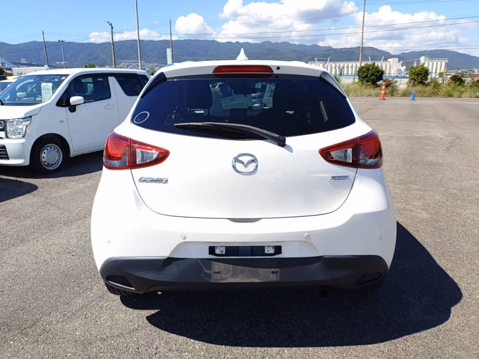 MAZDA MAZDA2