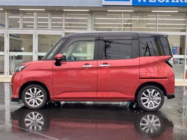 TOYOTA TANK