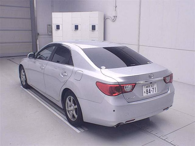 TOYOTA MARK X