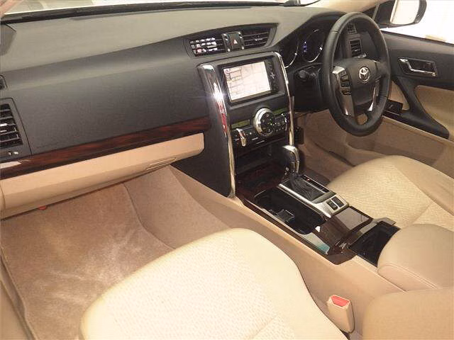 TOYOTA MARK X