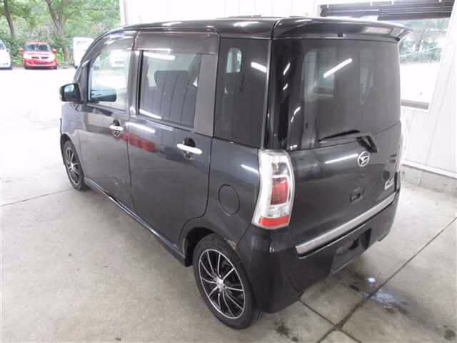 DAIHATSU TANTO EXE