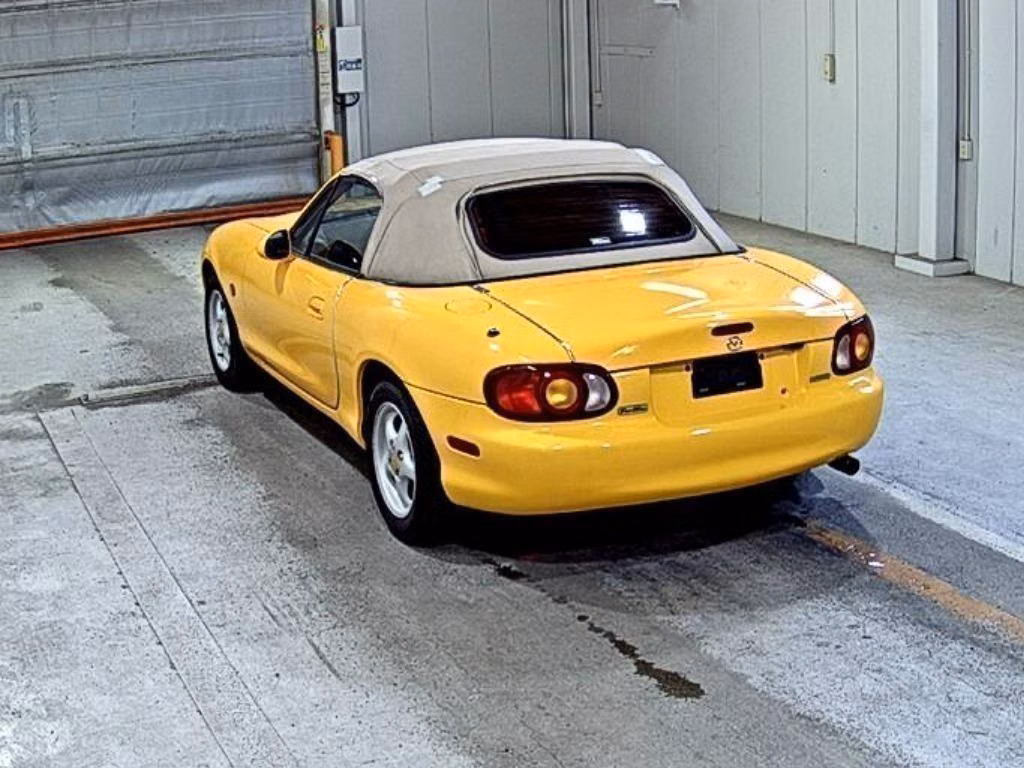 MAZDA ROADSTER