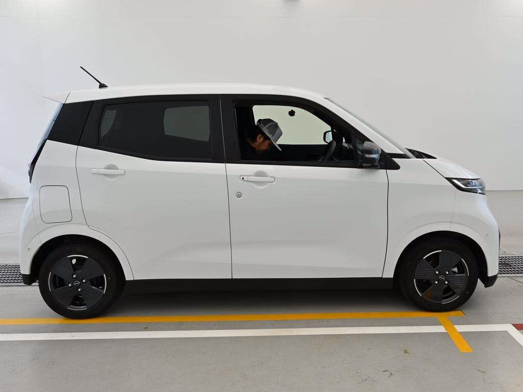 NISSAN SAKURA