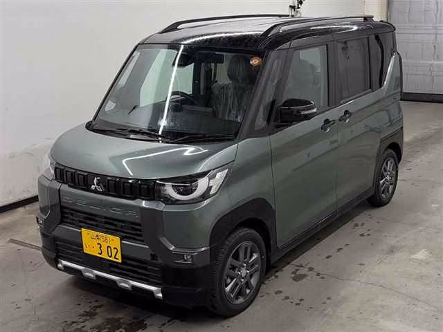 MITSUBISHI DELICA MINI