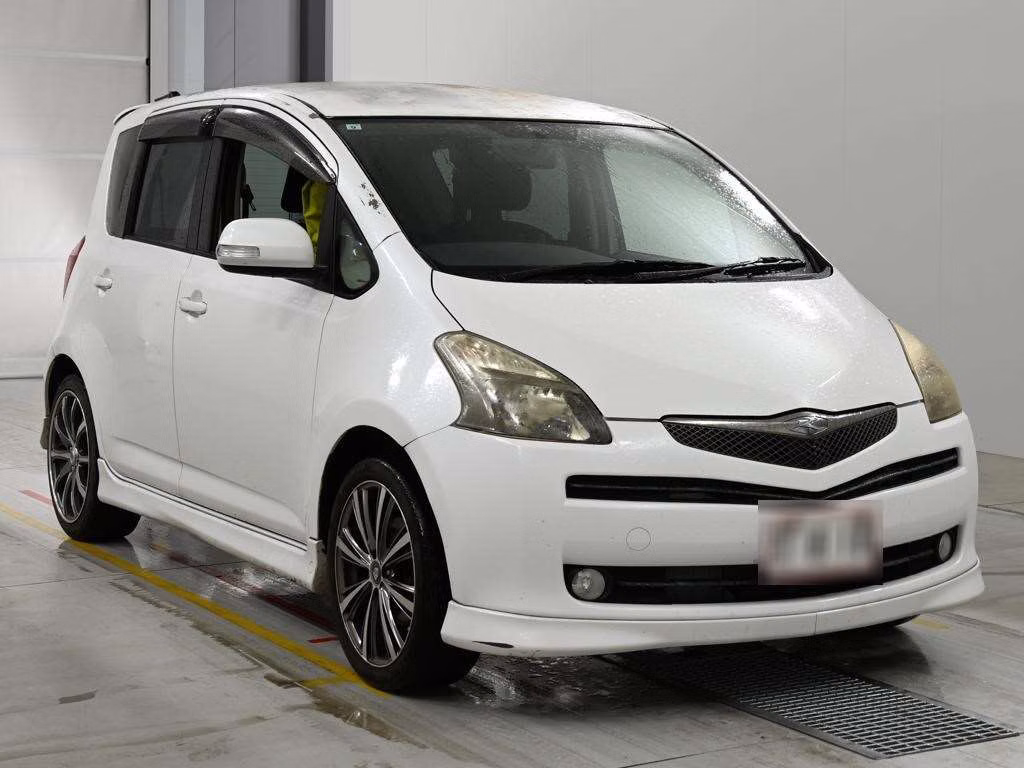 TOYOTA RACTIS
