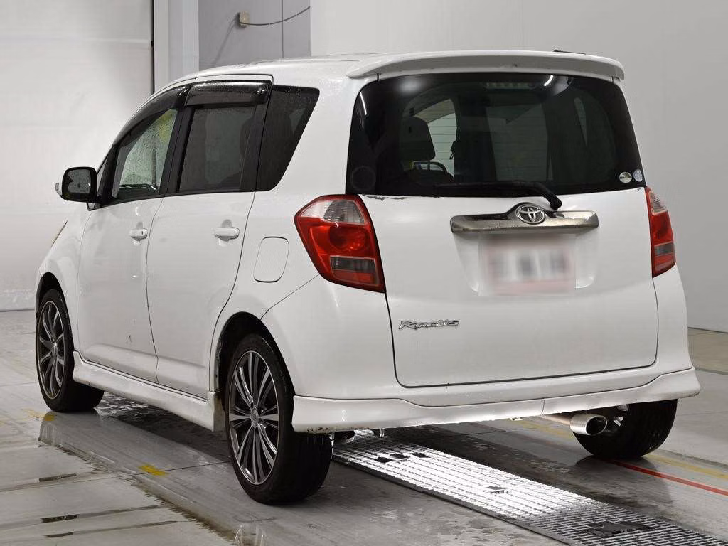 TOYOTA RACTIS