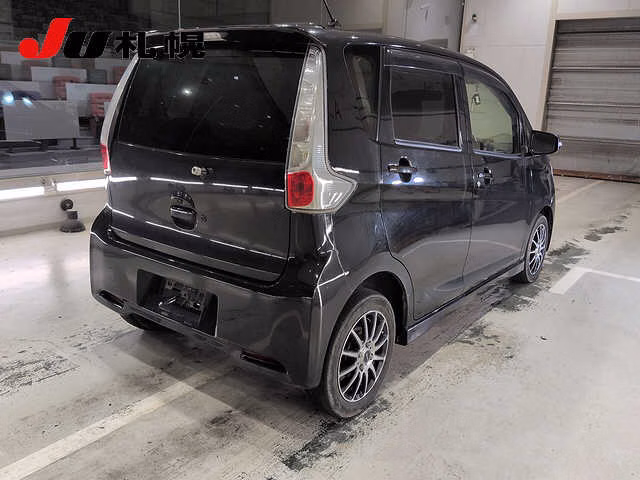 MITSUBISHI EK CUSTOM