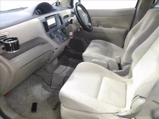TOYOTA RAUM