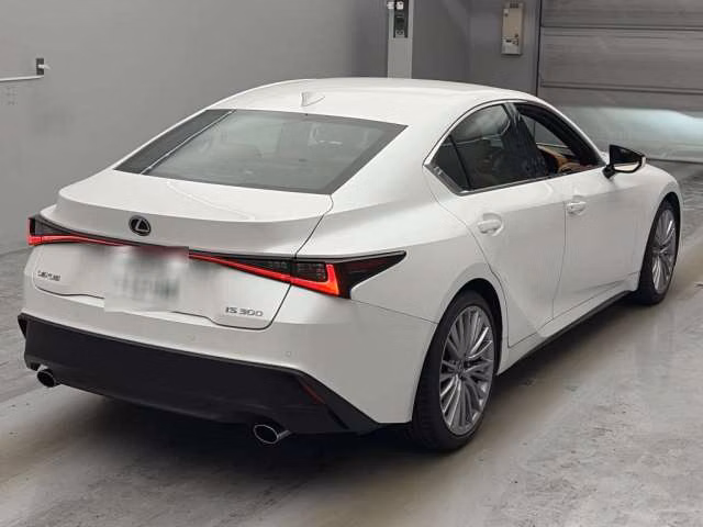 LEXUS IS300
