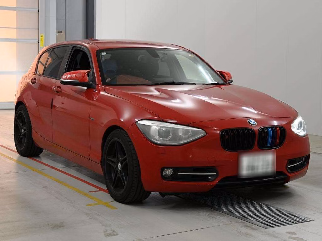 BMW 1-SERIES