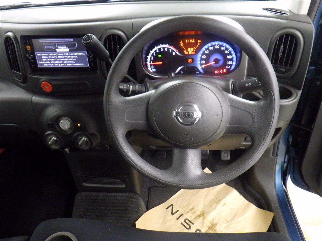 NISSAN CUBE