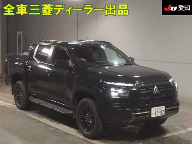 MITSUBISHI TRITON