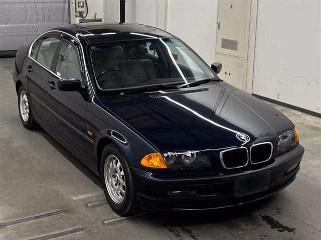 BMW 3-SERIES