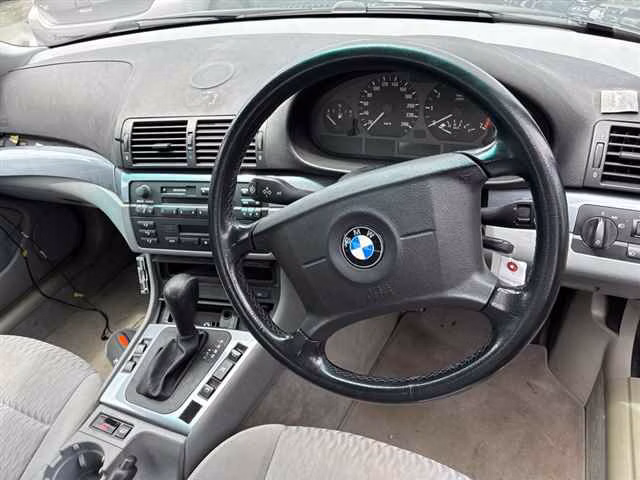 BMW 3-SERIES
