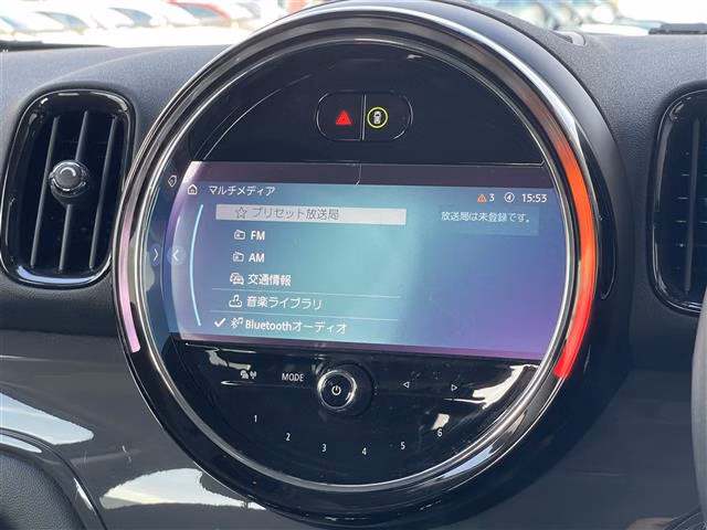 MINI CROSSOVER