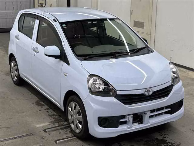 TOYOTA PIXIS EPOCH