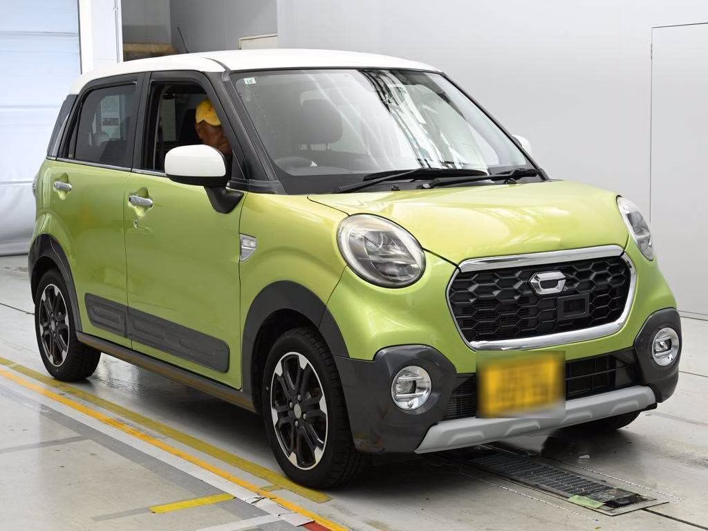 DAIHATSU CAST
