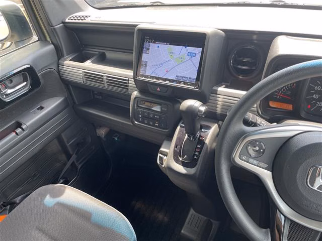 HONDA N-VAN