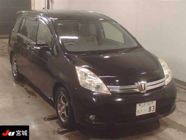 TOYOTA ISIS