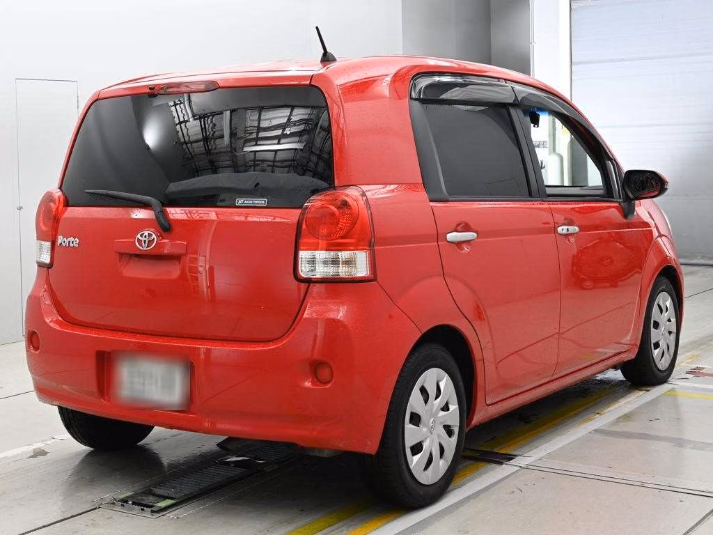 TOYOTA PORTE