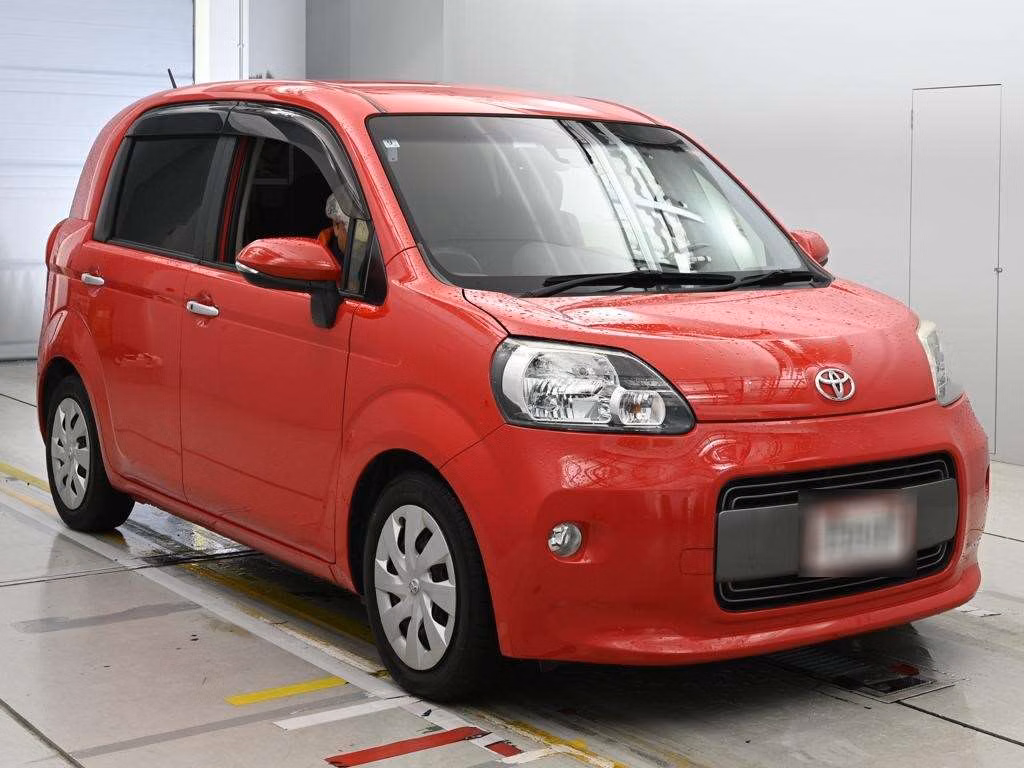 TOYOTA PORTE