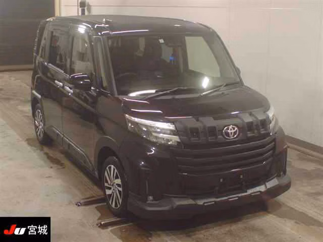 TOYOTA TANK