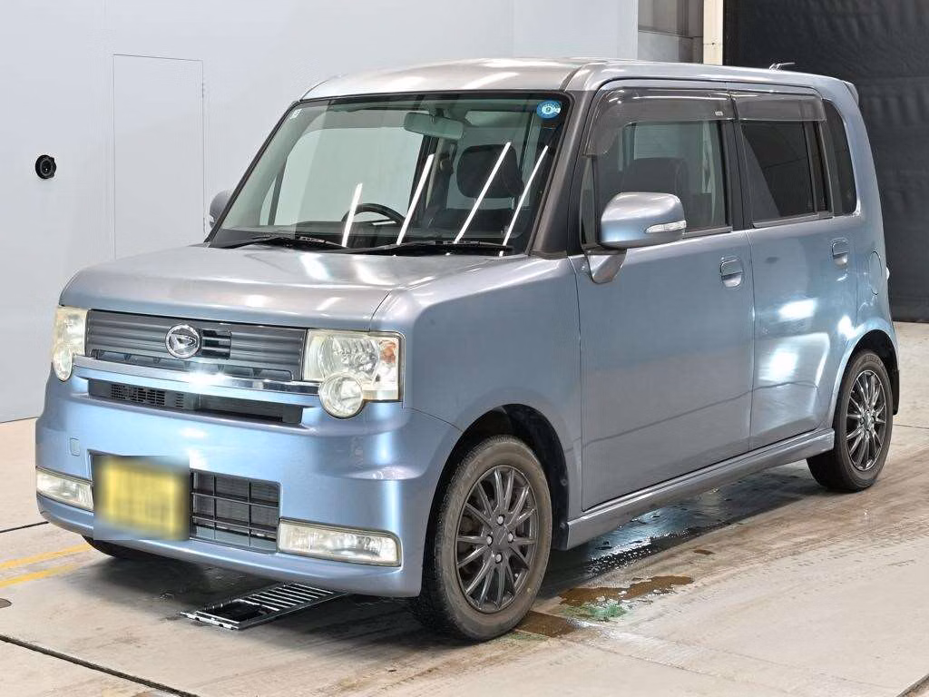 DAIHATSU MOVE CONTE