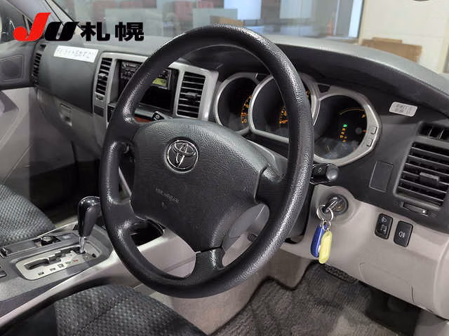 TOYOTA HILUX SURF