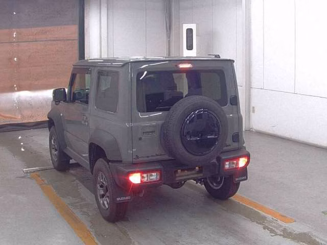 SUZUKI JIMNY SIERRA