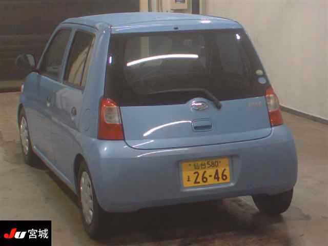 DAIHATSU ESSE
