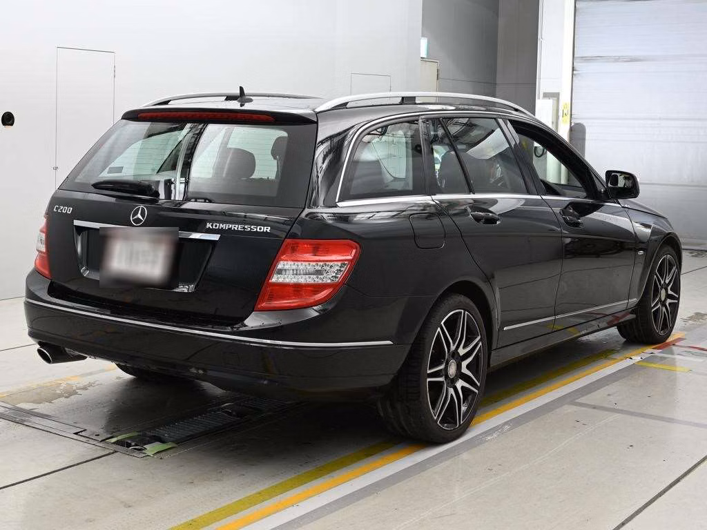 MERCEDES-BENZ C-CLASS