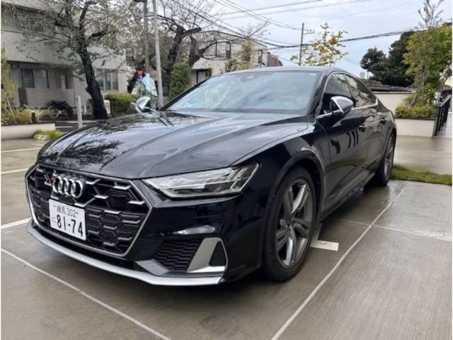 AUDI S7