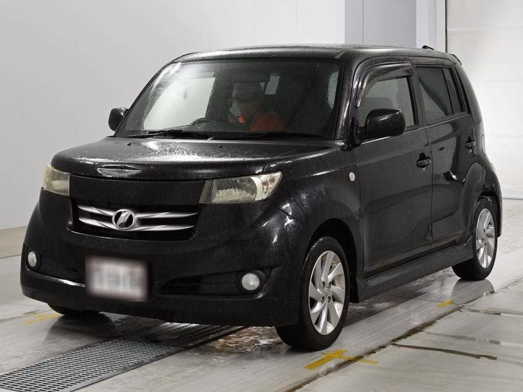 TOYOTA BB