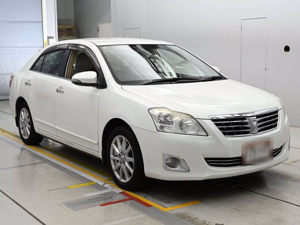 TOYOTA PREMIO