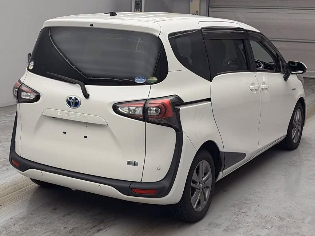 TOYOTA SIENTA