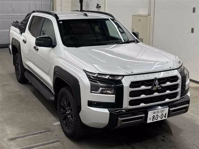MITSUBISHI TRITON