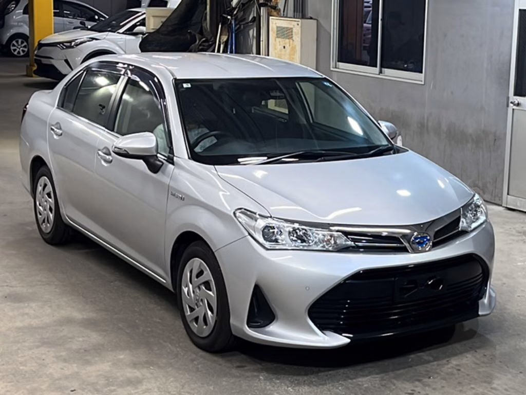 TOYOTA COROLLA AXIO