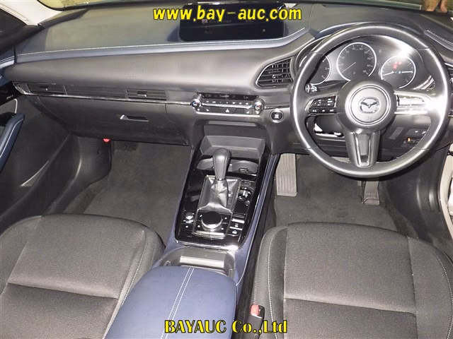 MAZDA CX-30