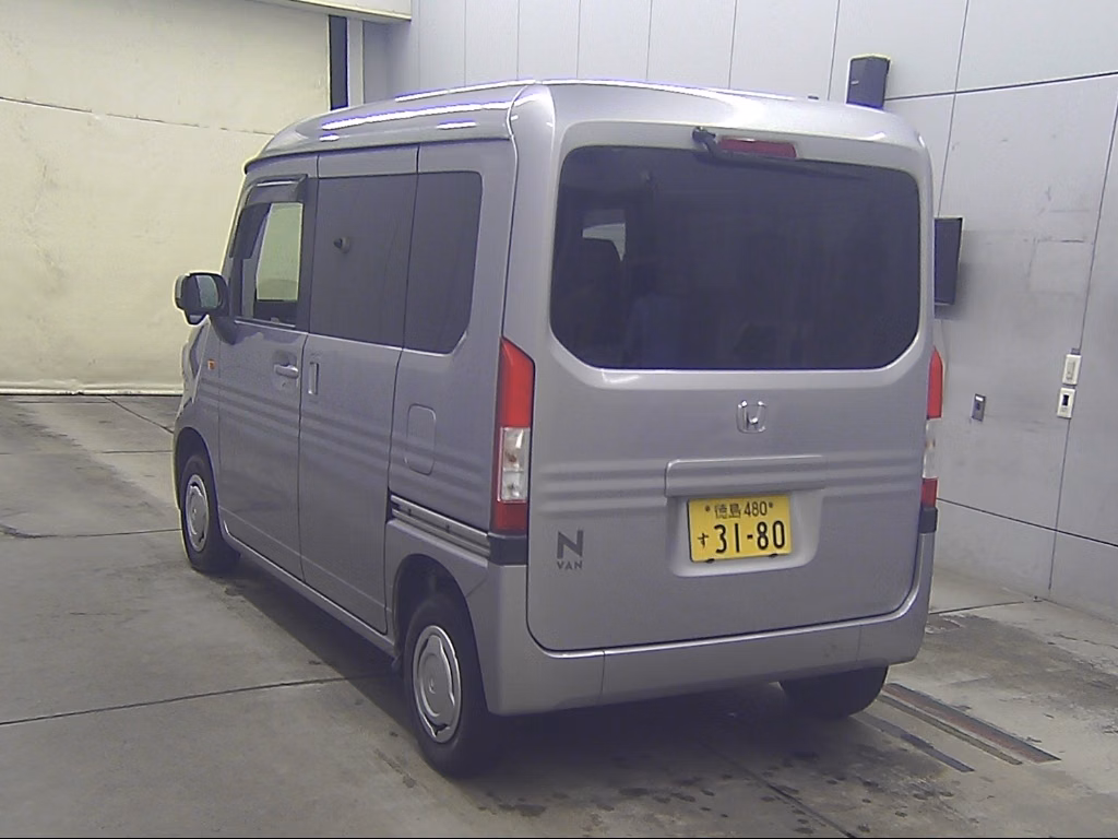 HONDA N-VAN